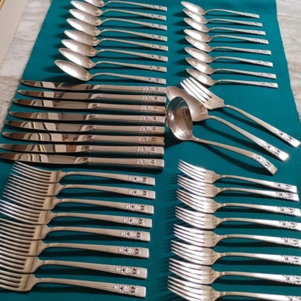 VTG 43 Pcs Coronation Silver Plate Flatware Set 1936 Community